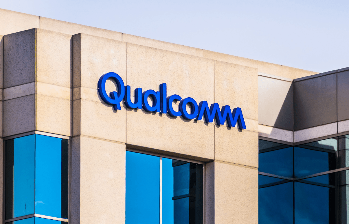 QCOM Stock Forecast: 5 Risks That Could Stop Qualcomm From Reaching 00